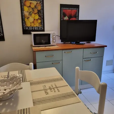 La Casina Di Adina Porto Azzurro